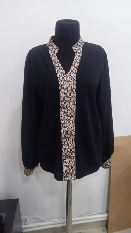 Women's Long Sleeve V Neck Patterned Imported Crepe Blouse - 7