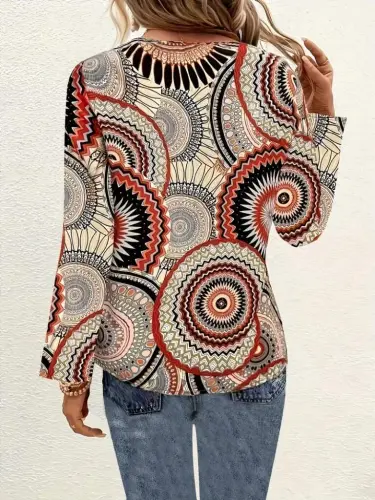 Women's Long Sleeve V-Neck Patterned Supreme Blouse - 5