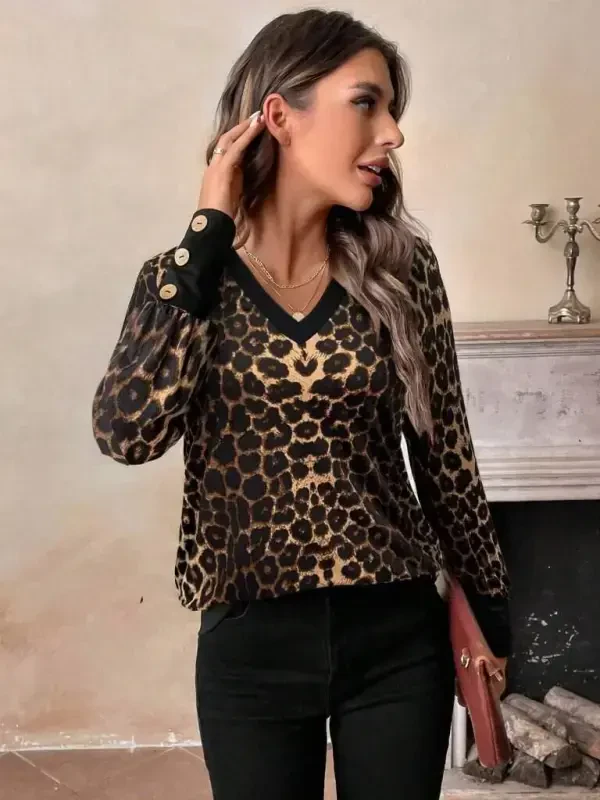 Women's Long Sleeve V Neck Patterned Supreme Blouse - 3
