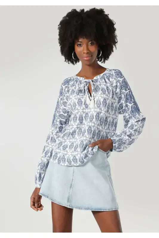 Women's Long Sleeve V-Neck Printed Blue Blouse - 4