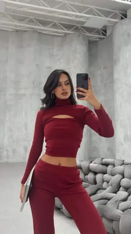 Women's Long Sleeve Window Detail Deep V Neck Blouse And Wide Leg Pants Set - BÜYÜKBEDENIZ