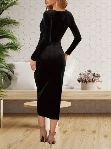 Women's Long Sleeve Wrap V Neck Ruched Waist Detail Midi Velvet Dress - 2