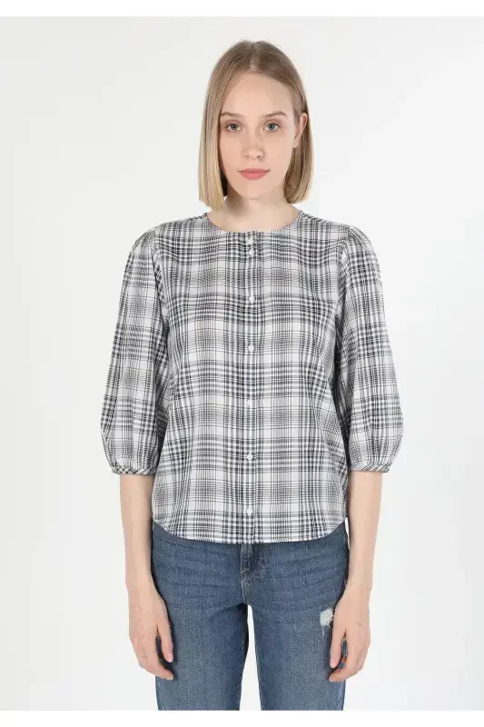 Women's long-sleeved, bisiklet collar, plaid, navy blue, regular fit shirt. - 4