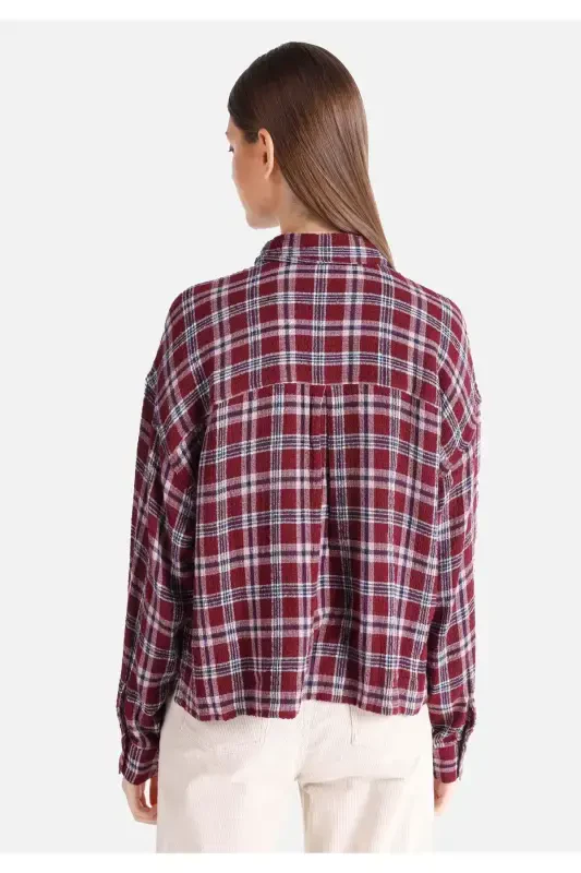 Women's long-sleeved plaid burgundy shirt - 2