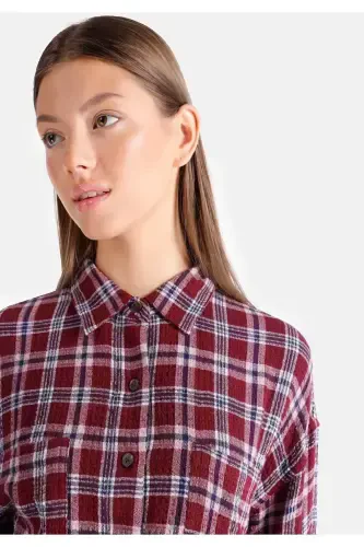 Women's long-sleeved plaid burgundy shirt - 4