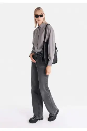 Women's long-sleeved, regular fit gray shirt - 3