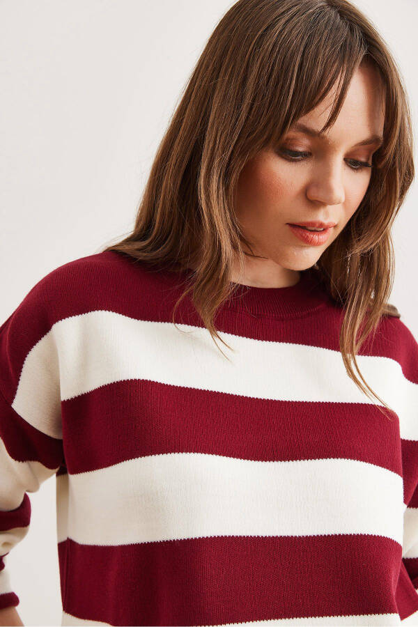 Women's Maroon Crewneck Striped Knit Sweater - 5