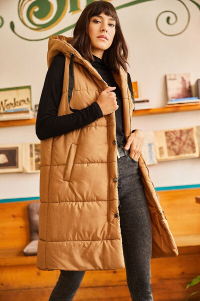 Women's Milk Coffee Hooded Pocket Puffer Vest YLK-19000007 - 5