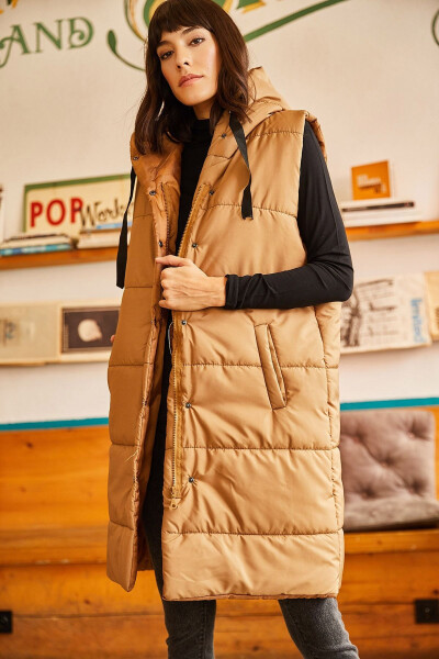 Women's Milk Coffee Hooded Pocket Puffer Vest YLK-19000007 - 6