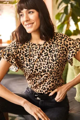 Women's Mink Leopard Ruffle Sleeve Bustier T-Shirt T - OLALOOK (1)