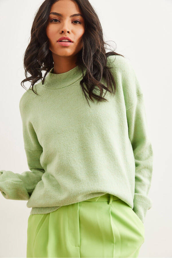 Women's Mint Green Mock Neck Oversized Knit Sweater KZK-19000875 - 3