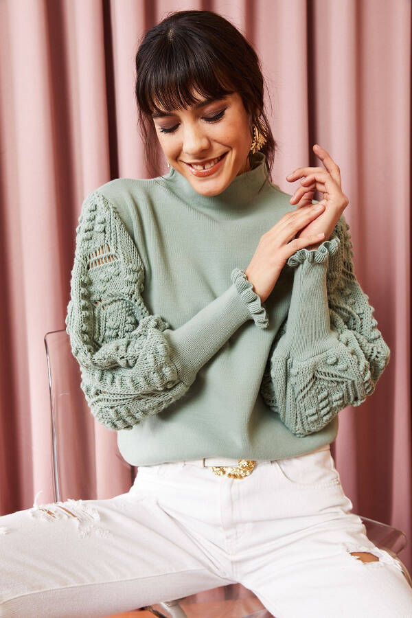 Women's Mint Green Sleeve Detail Soft Textured Knit Sweater - 4