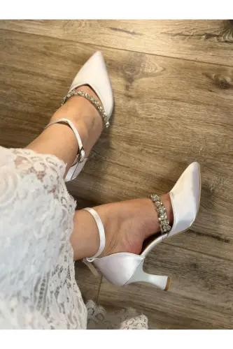 Women's Mother-of-Pearl Broken White 7 Cm Stiletto Wedding Shoe with Stones - LİNEER (1)