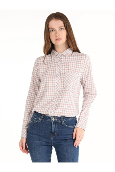 Women's multi-colored long sleeve shirt with checkered pocket detail, regular fit - 1