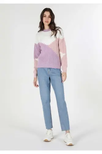 Women's Multicolored Patterned Knit Sweater - 1