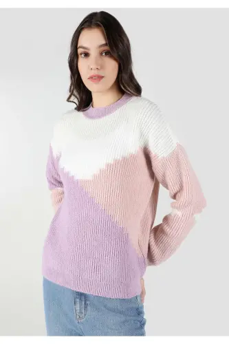 Women's Multicolored Patterned Knit Sweater - 4