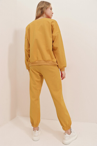 Women's Mustard Bicycle Collar Elastic Waist and Cuff Two-Thread Basic Tracksuit ALC-507-669-001 - 2