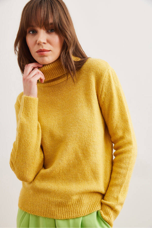 Women's Mustard Funnel Neck Soft Texture Knitted Sweater KZK-19000905 - 4