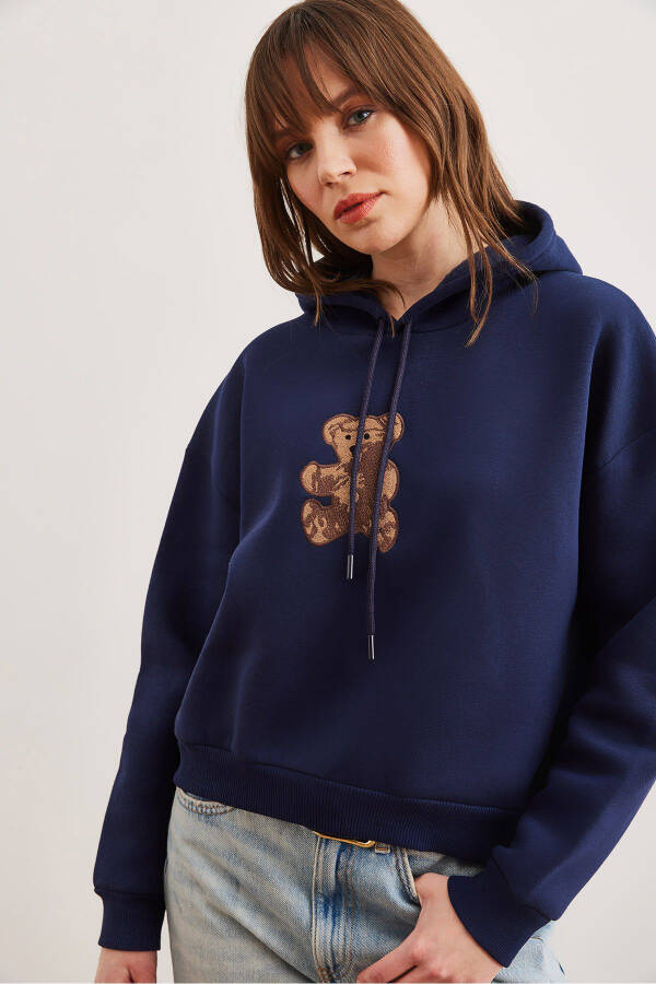 Women's Navy Blue Bear Appliqued Thistle Hoodie Sweatshirt SWT-19000712 - 2