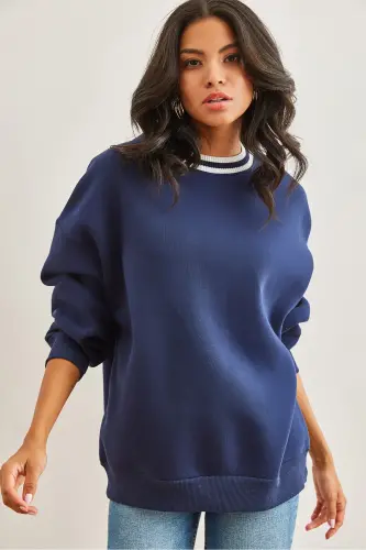 Women's Navy Blue Collar Detailed Fleece Lined Thick Sweatshirt SWT-19000687-Navy Blue 
