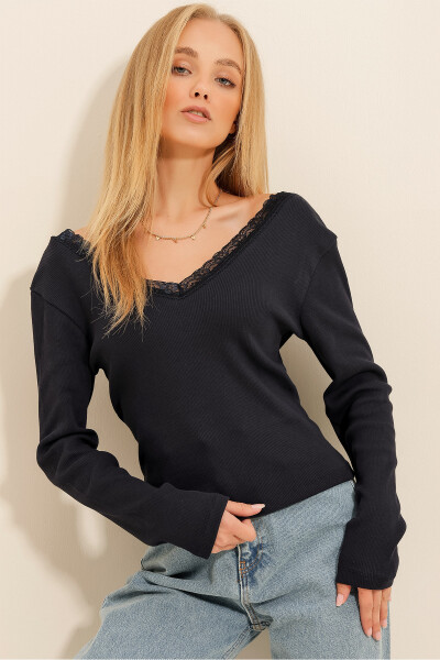 Women's Navy Blue Front Back V Neck Lace Detail Blouse ALC-X11246 - 5