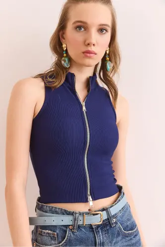 Women's Navy Blue Reversible Zippered Ribbed Crop - 3