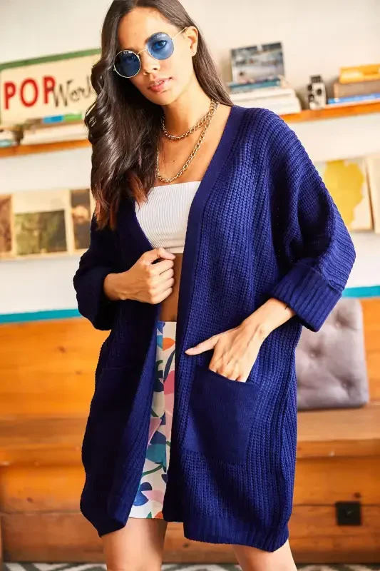 Women's Navy Blue Roll-Up Sleeve Pocketed Slouchy Knit Cardigan HRK-19000123-Navy Blue - Modazone