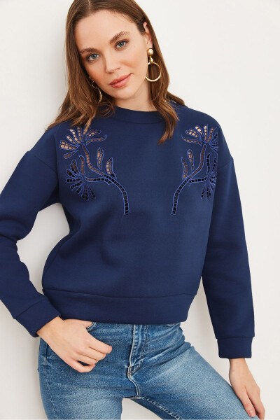 Women's Navy Blue Ruffle Detail Thistle Sweatshirt SWT-19000703 - 4