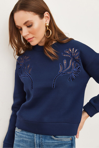 Women's Navy Blue Ruffle Detail Thistle Sweatshirt SWT-19000703 - 5