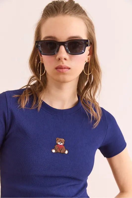 Women's Navy Blue Teddy Bear Embroidered Crop Thin Ribbed Bl - 4