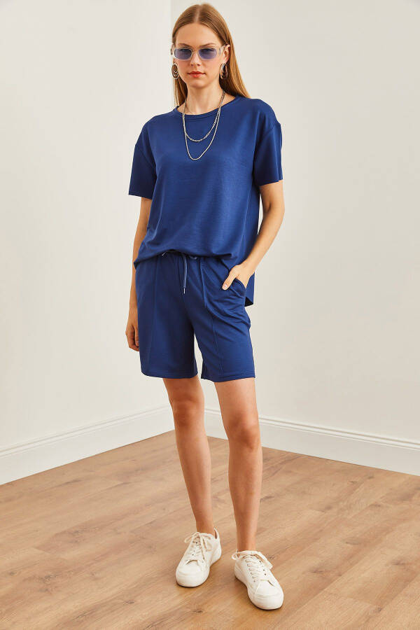 Women's Navy Blue Upper Oval T-shirt, Lower Shorts with Pockets Set TKM-19000303 - 9