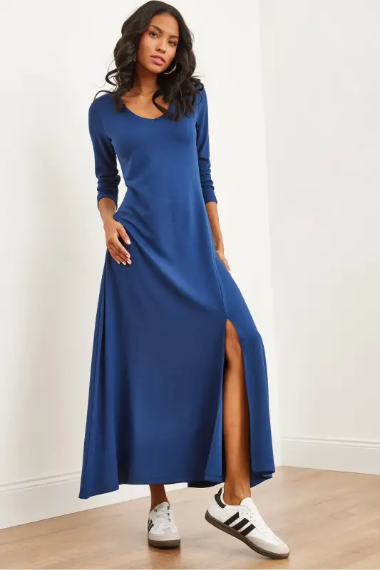 Women's Navy Blue V-Neck Three-Quarter Sleeve Slit Modal - OLALOOK
