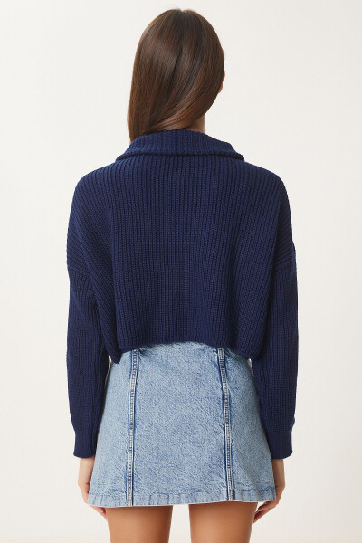 Women's Navy Blue Zippered Turtleneck Knit Sweater - 8