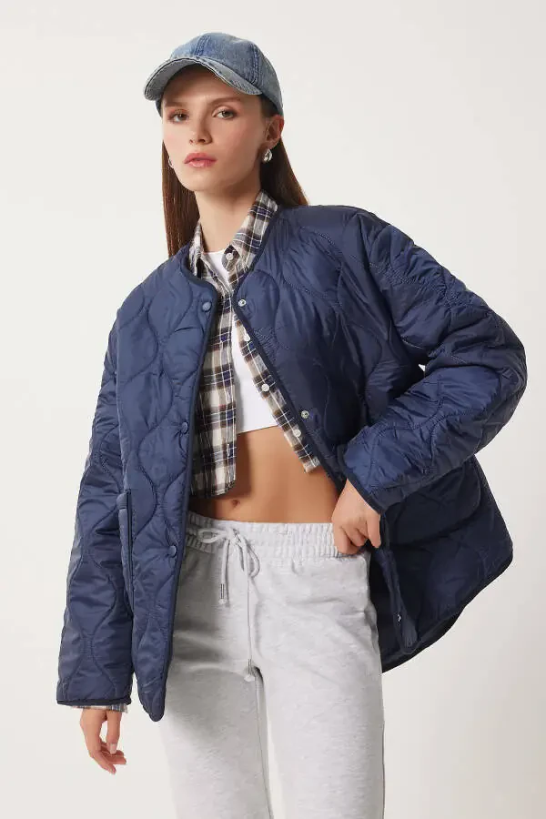 Women's Navy Oversized Quilted Jacket with Pockets DZ00098 - 4