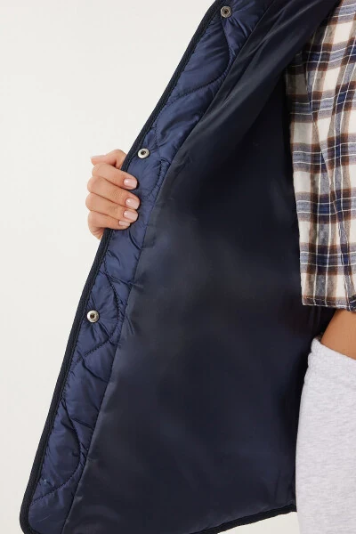 Women's Navy Oversized Quilted Jacket with Pockets DZ00098 - 8
