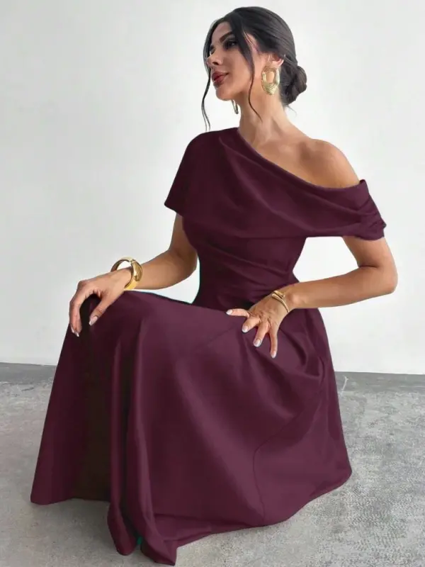 Women's Off-Shoulder Short Sleeve Pleated Long Shimmer Crepe Dress - 6