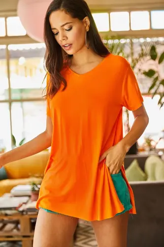 Women's Orange V-Neck Side Slit Oversize Baggy - 4