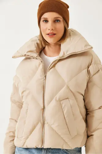 Women's Oversize Puffer Jacket-Beige - 4