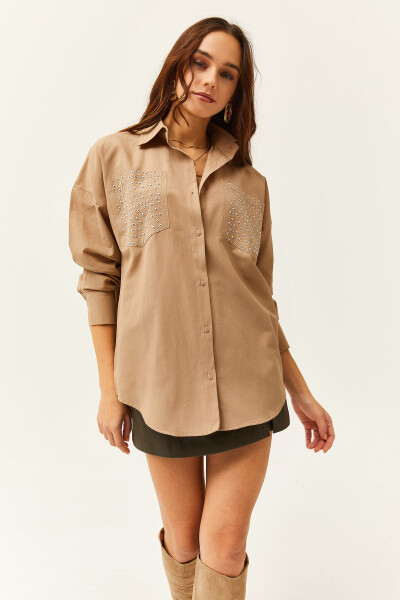 Women's Oversized Shirt with Vison Pocket and Staple Detail GML-19001167 - 4