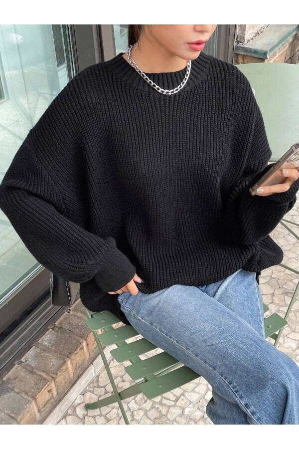 Women's Oversized Sweater - 3