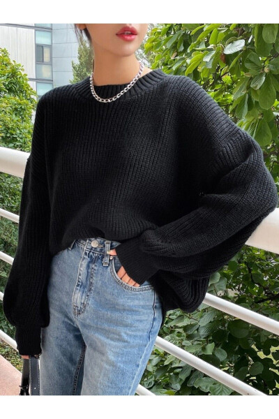 Women's Oversized Sweater - 5