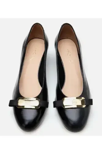 Women's Patent Leather Black Chunky Heel Shoes - 5