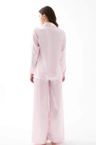 Women's Pink Oversize Satin Pajamas Set - 5
