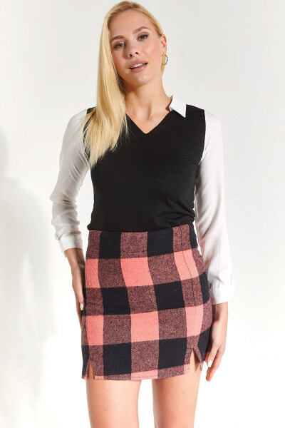 Women's Pink Plaid Stitched Slit Mini Skirt - ARMONIKA