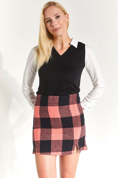 Women's Pink Plaid Stitched Slit Mini Skirt - 6