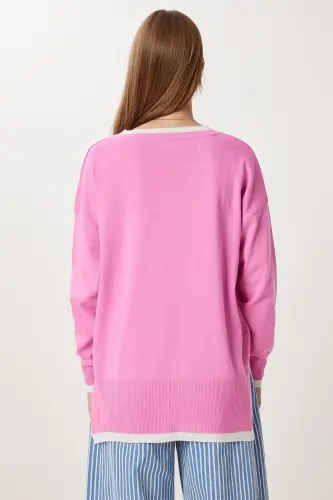 Women's Pink V-Neck Oversize Knitted Sweater BV00081 - 6