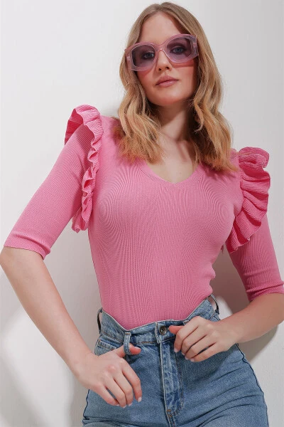 Women's Pink V-Neck Ruffle Sleeve Knit Blouse ALC-X11557 - TREND ALAÇATI STILI (1)