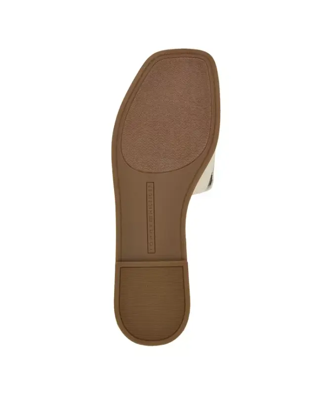 Women's Pipper Logo Flat Slide Sandals - Ivory - 5