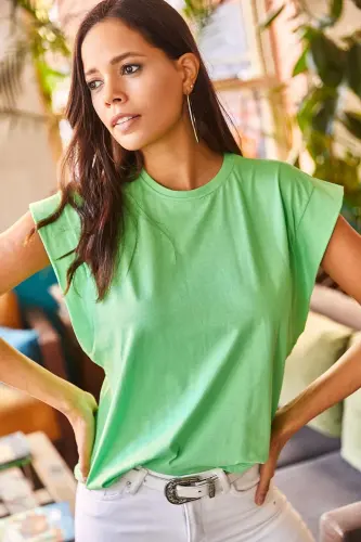 Women's Pistachio Green Armpit Detailed Bat T-Shirt - 4