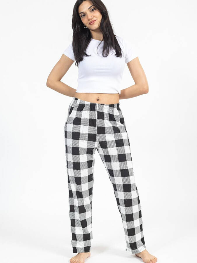 Women's Plaid Sweatpants - 9